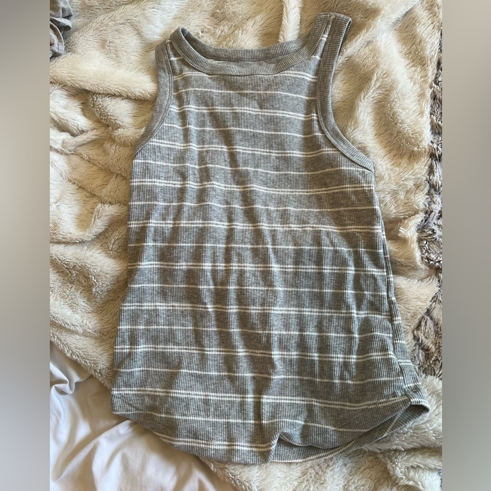 💛🦢5 FOR $10!!! 🦢💛 So ribbed tank top